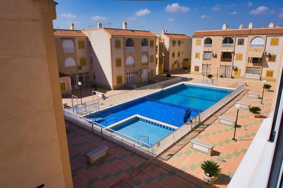 "Vero Vijola" In Torrevieja Buitenkant foto